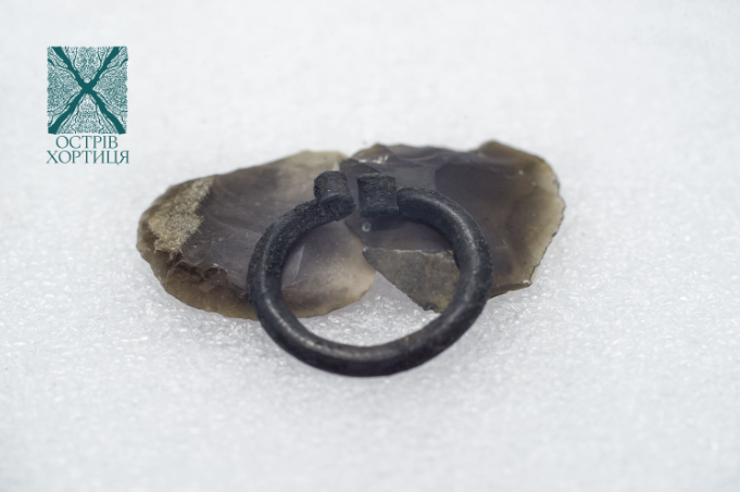 Археологи виявили нові артефакти на Хортиці. Ось перші фото знахідок